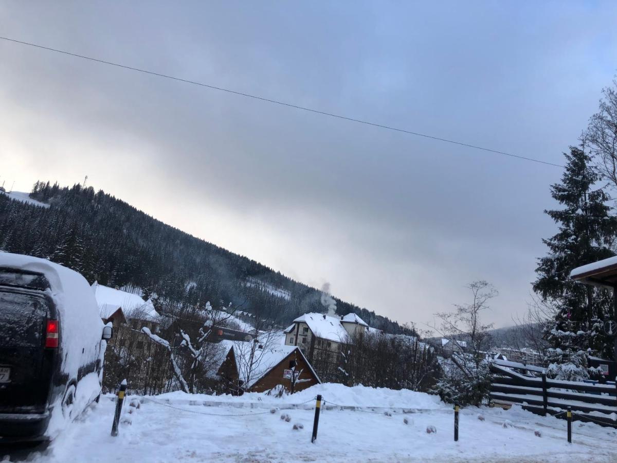 Круассан Hotel Bukovel Bagian luar foto