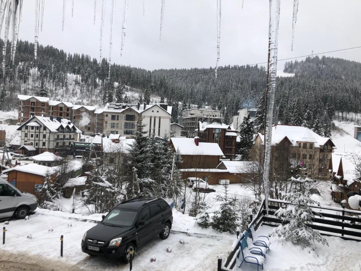 Круассан Hotel Bukovel Bagian luar foto
