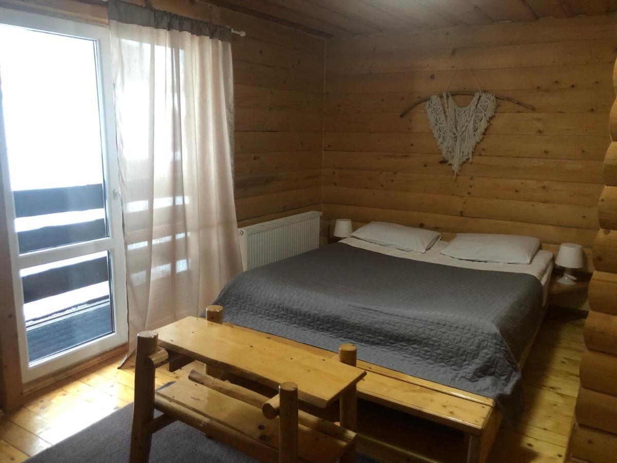 Круассан Hotel Bukovel Bagian luar foto