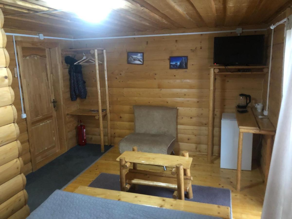 Круассан Hotel Bukovel Bagian luar foto