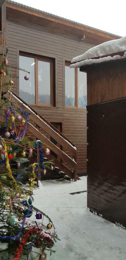 Круассан Hotel Bukovel Bagian luar foto